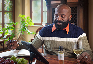 CIA online master’s degree in wine management wine kit to study from home. Image of CIA online master’s degree in wine management wine kit to study from home.
